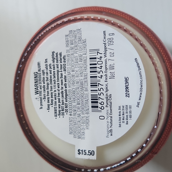 Bath & Body Works Fall Candles (2)- Pumpkin Spice Latte, Vampire Blood - Picture 9 of 10